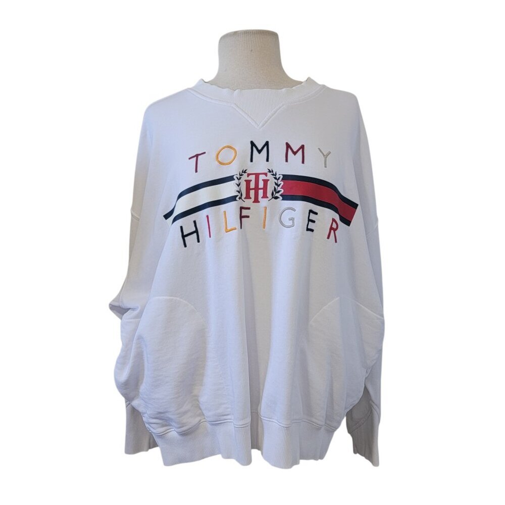 Tommy Hilfiger Embroidered Logo Spellout Long Sleeve Classic Pullover Sweater M